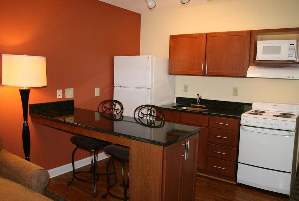 Affordable Suites Fayetteville 20/46