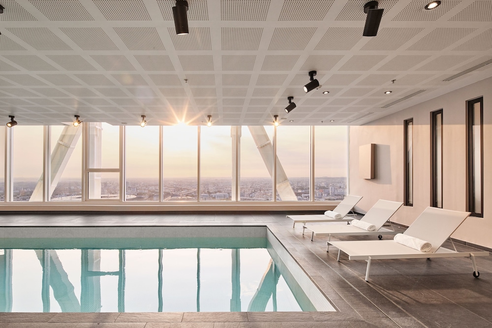 H4 Wyndham Paris Pleyel 59/87