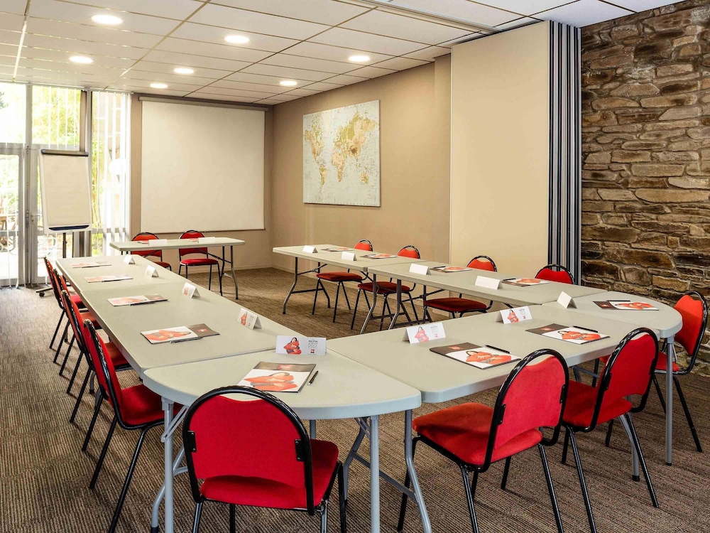 Ibis Lannion Cote De Granit Rose 32/39