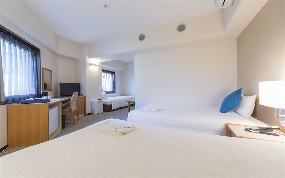 Hotel Sun White 11/27
