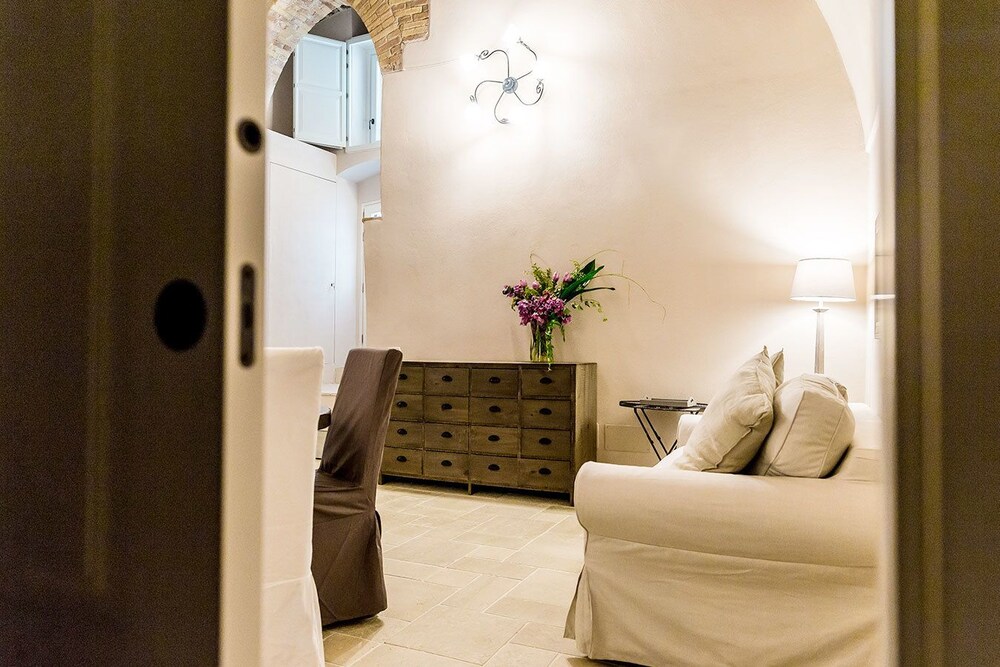 Borgo San Gaetano 22/50