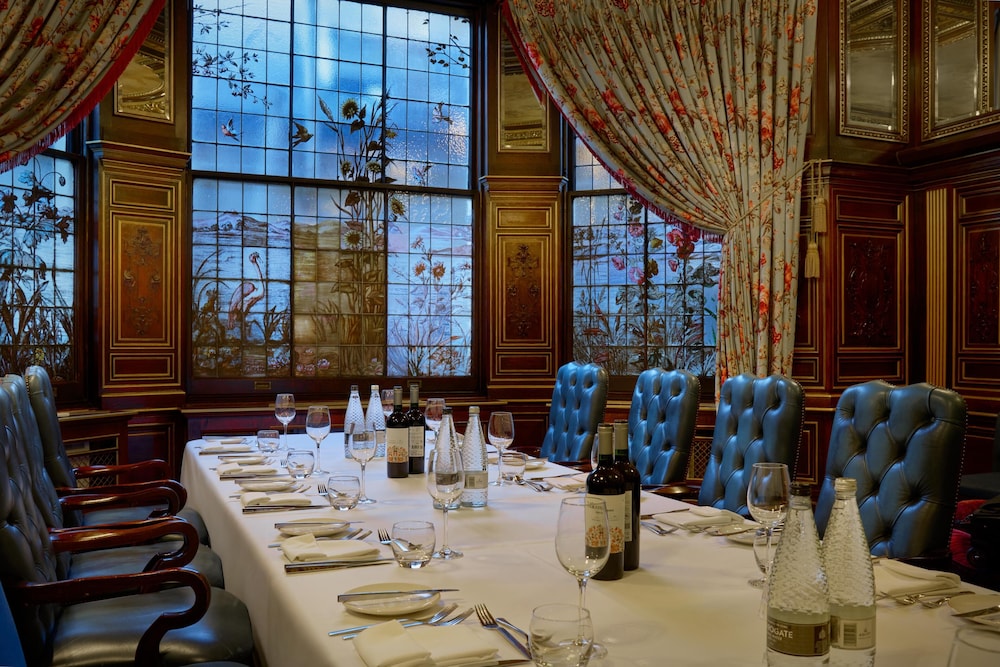 Radisson Blu Hotel London South Kensington 55/76