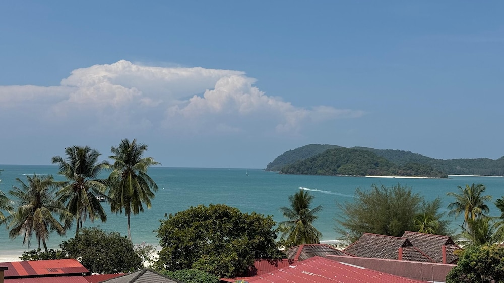 Royal Agate Beach Resort 57/64