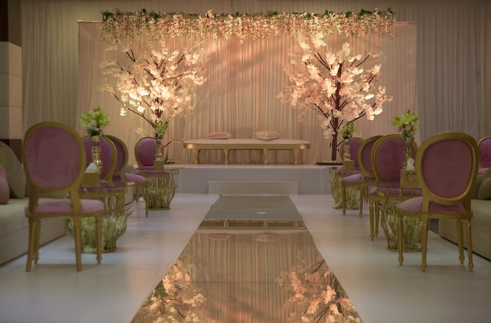فندق التنفيذيين(Executives Hotel - KAFD) 52/57