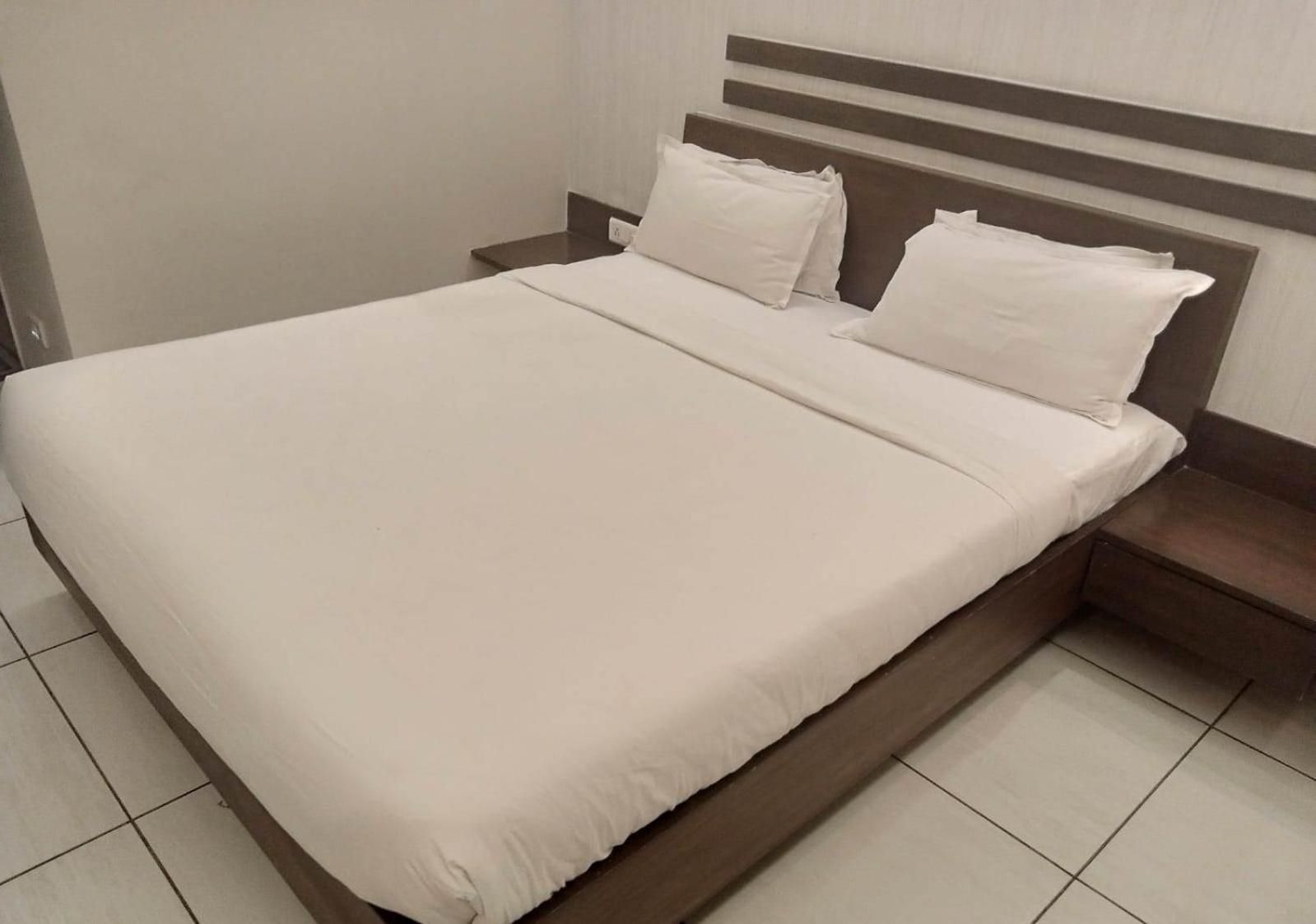 HOTEL KANAN 19/40