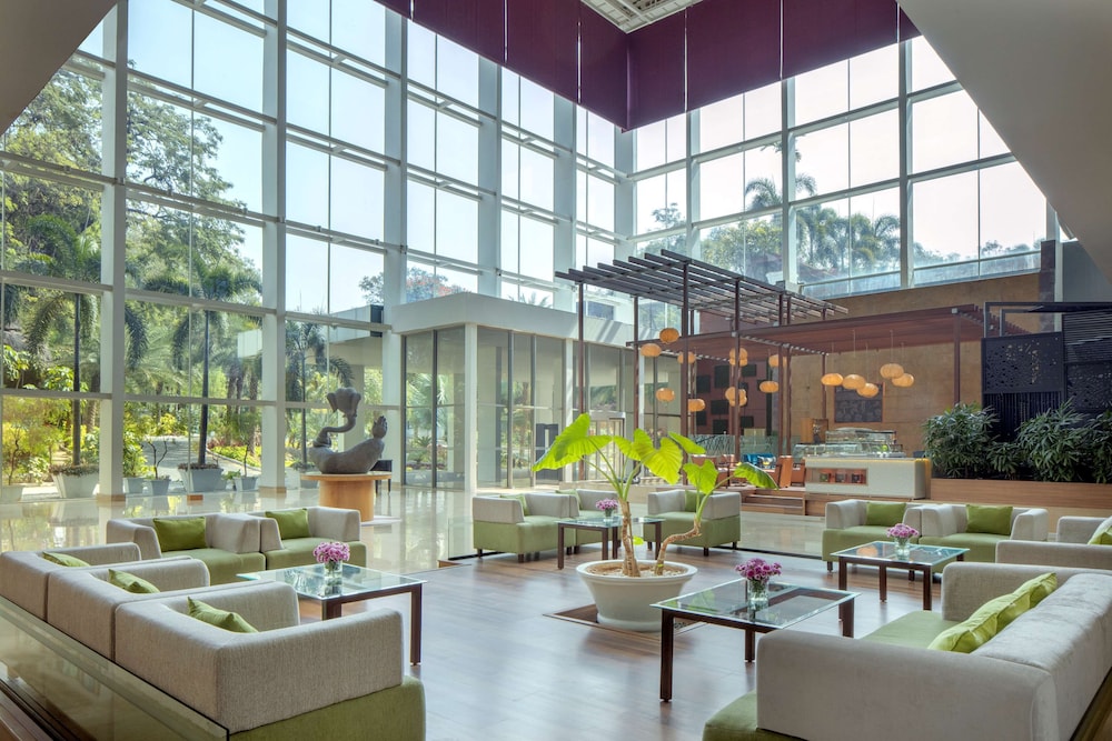Radisson Blu Plaza Hotel Hyderabad Banjara Hills 60/73