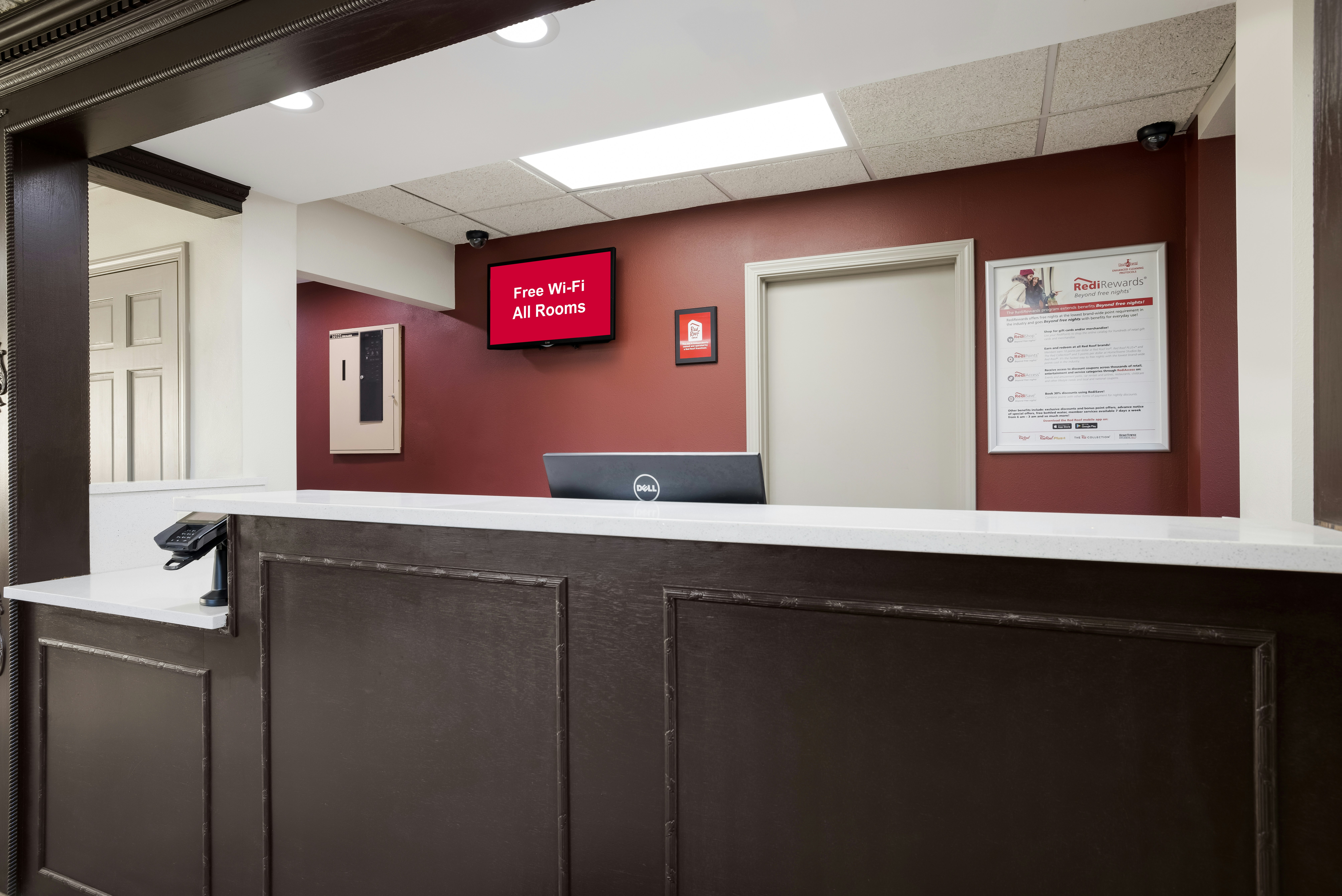 Red Roof Inn Weedsport 3/27