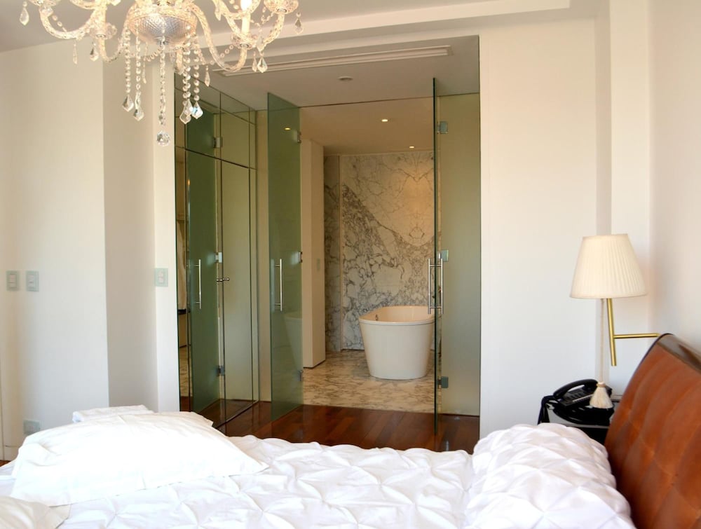 Residence Master Suite en Porteno Building 9/34