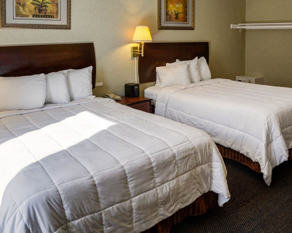 Rodeway Inn Near Venice Beach 15/35