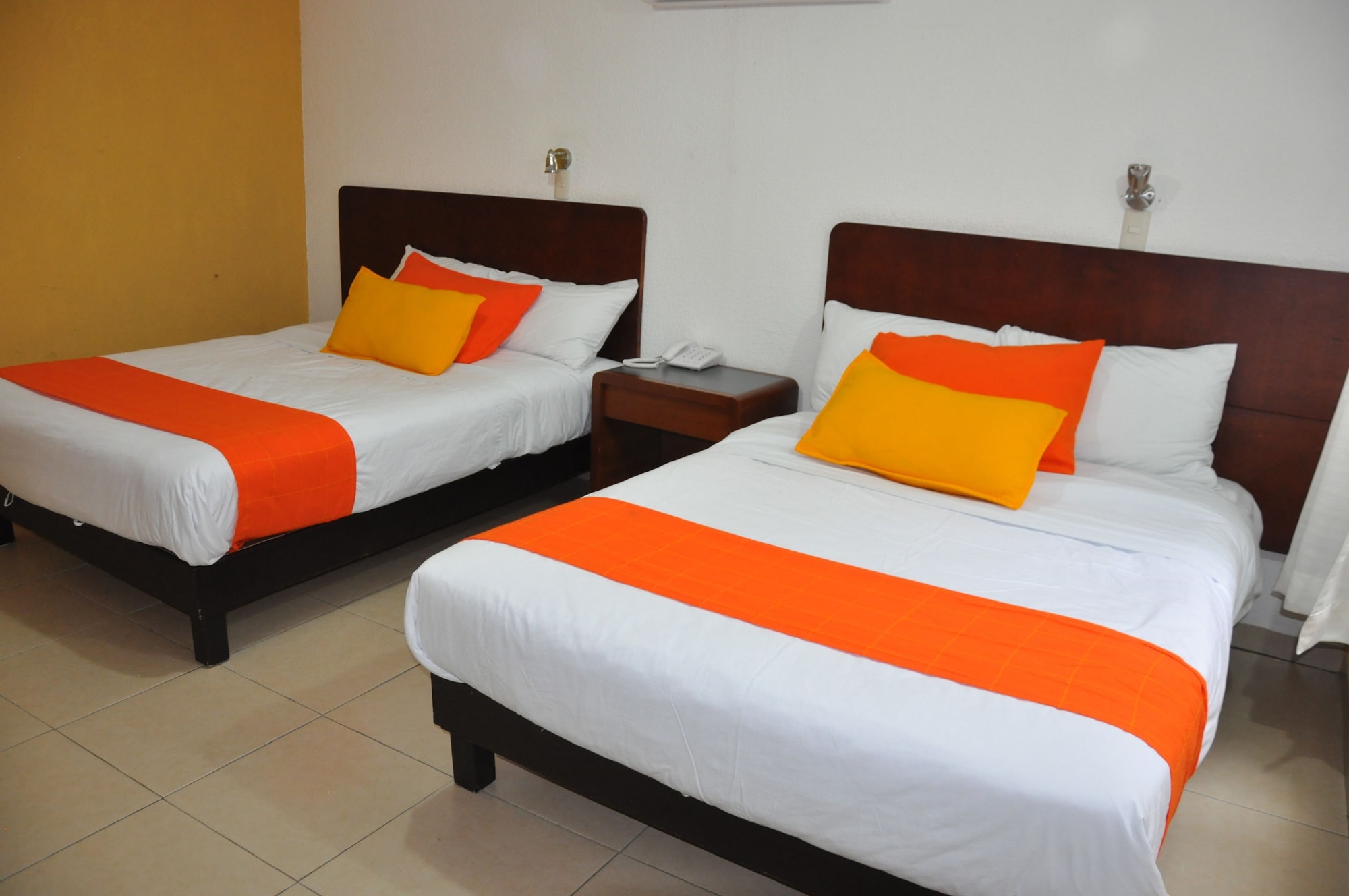 SUPERIOR, DOUBLE BED