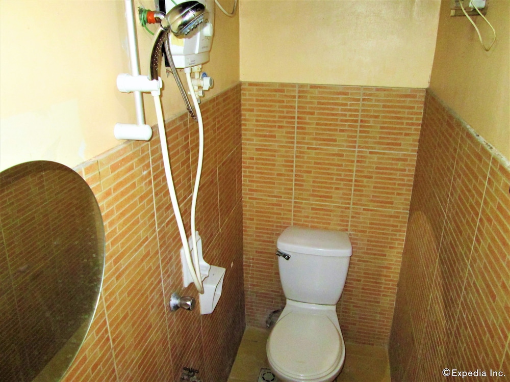 St. Nicolas Inn CDO City Center 14/55