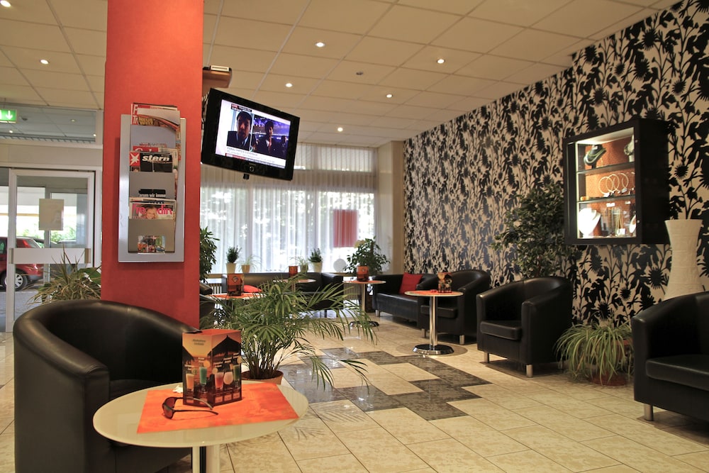 OPAL HOTEL 8/53