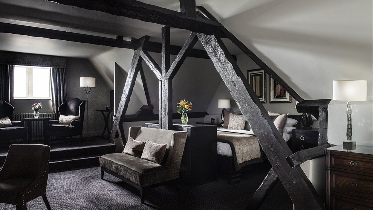 Nutfield Priory Hotel And Spa 2/2