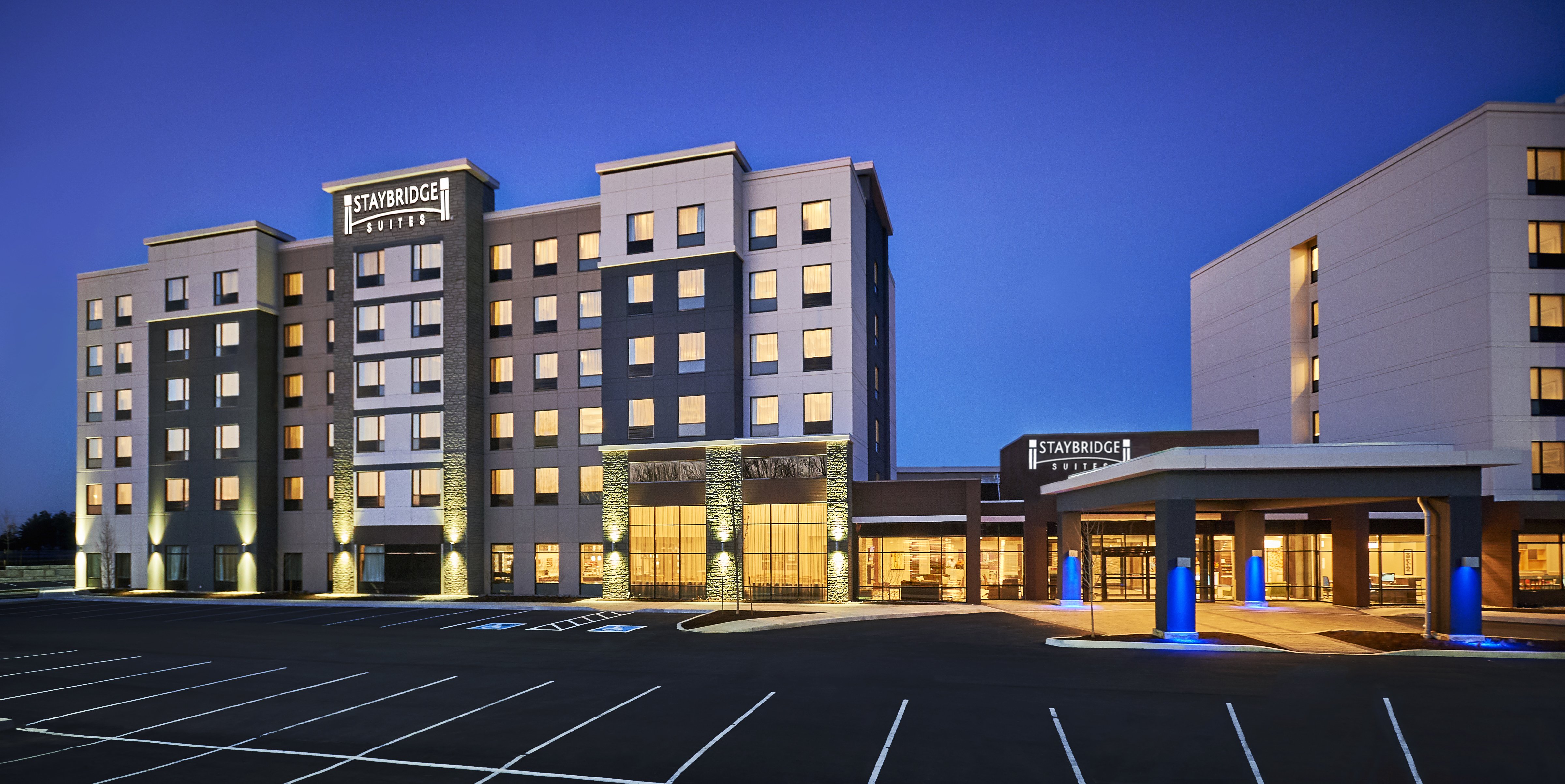 STAYBRIDGE SUITES NIAGARA-ON-THE-LAKE 2/61