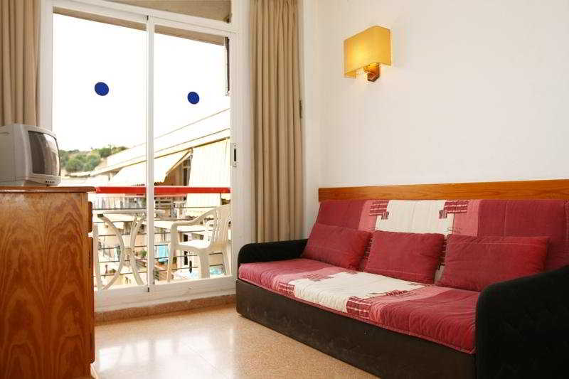 Mar Blau Hotel 9/23
