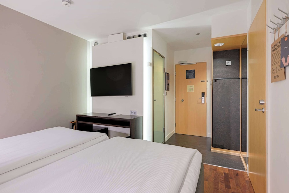 Compact, Twin Beds