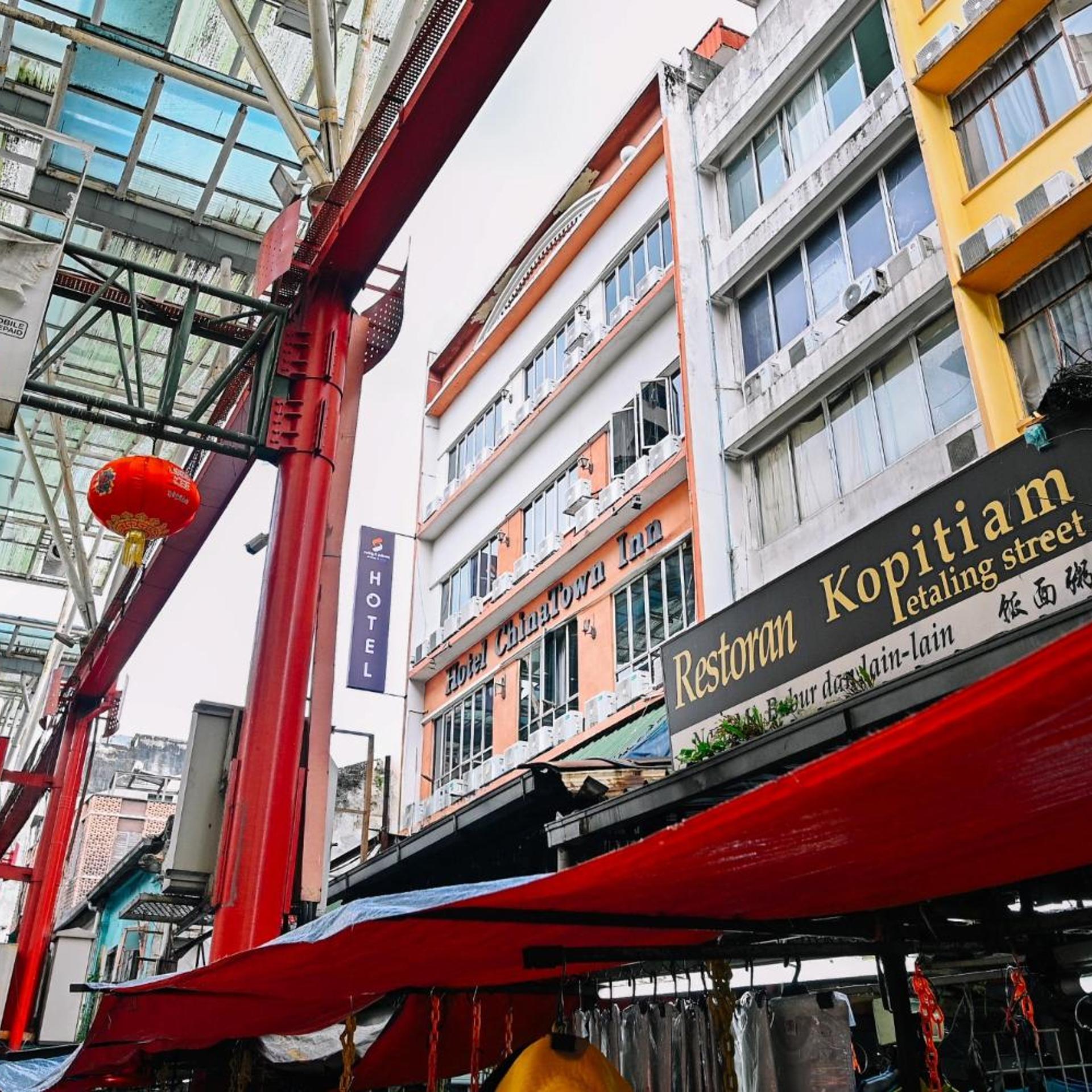 Swing & Pillows - Petaling Street Kuala Lumpur in KUALA LUMPUR