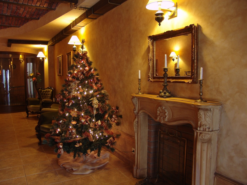 Bella Muzica Hotel 6/50