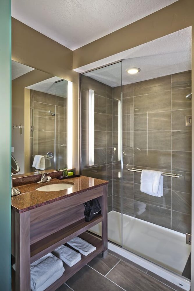 Shoshone Rose Casino & Hotel 30/30