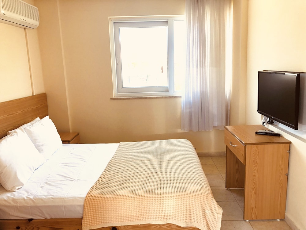Ten Apart Hotel 26/76