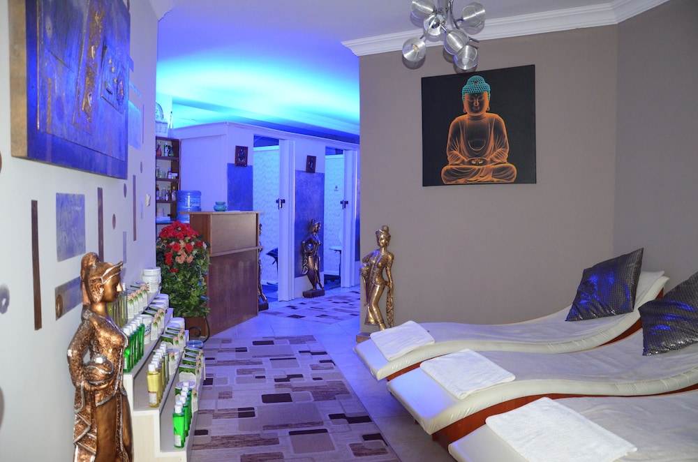 Cinar Family Suite Hotel 34/50