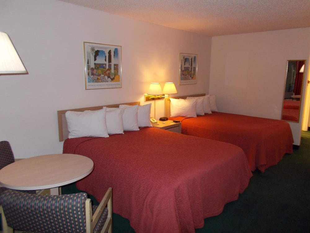 Cimarron Inn Klamath Falls 21/35