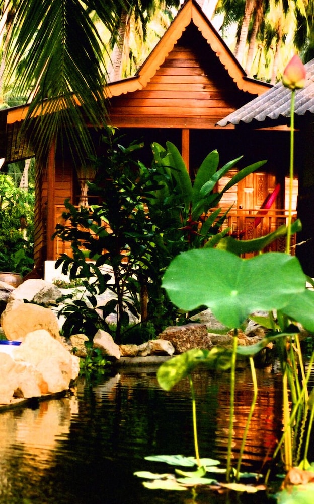 Phangan Rainbow Bungalows 26/30