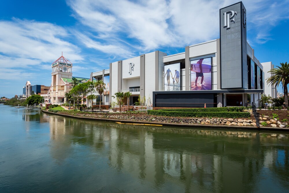 Aria Apartments 73/76