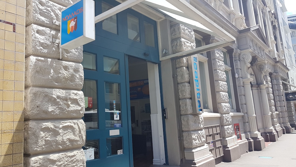 Nomads Capital Backpackers Wellington- Adults only 61/63