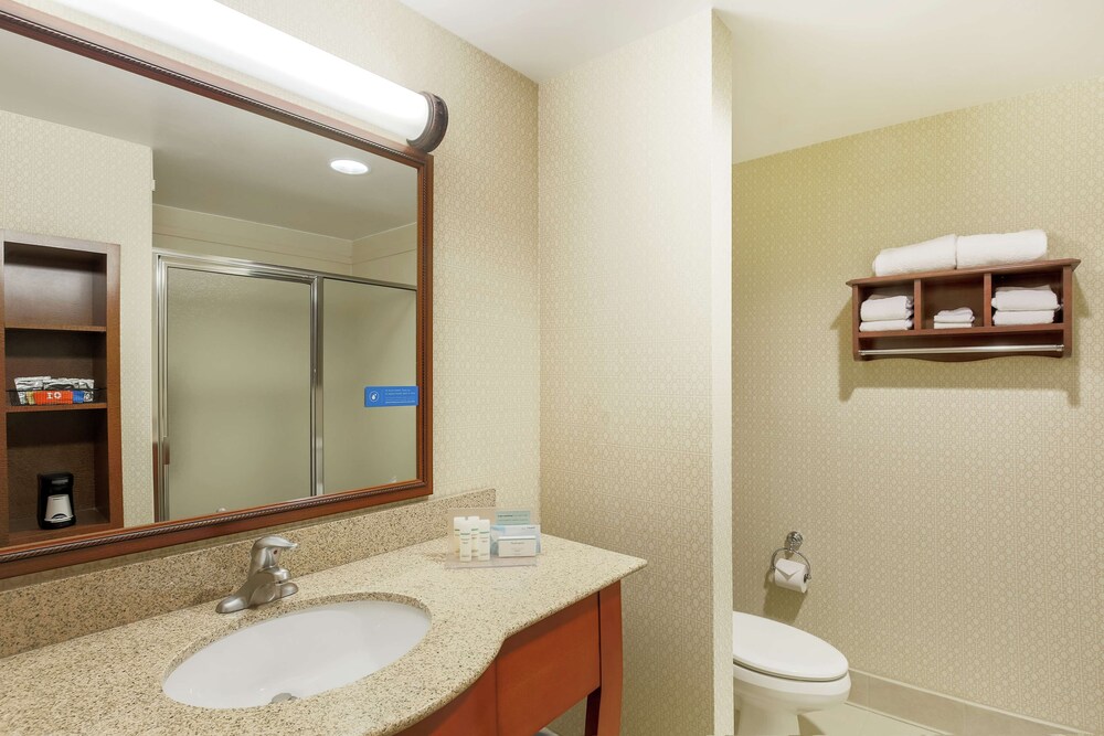 Hampton Inn Suites Dallas Allen 22/51