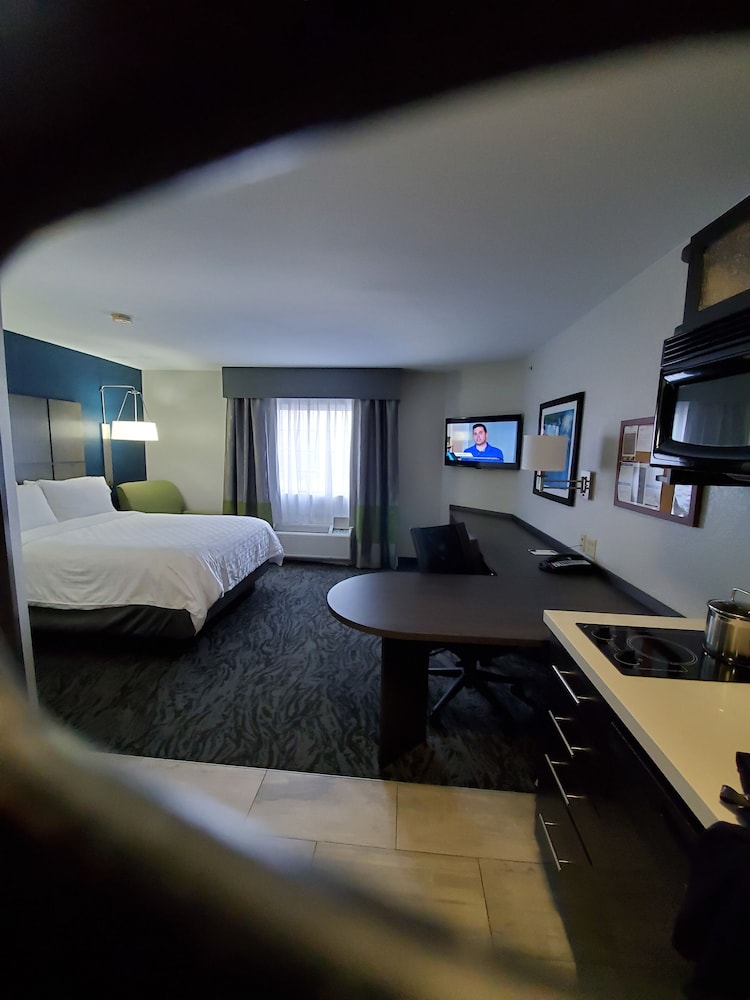 Candlewood Suites Knoxville Airport-Alcoa 14/73