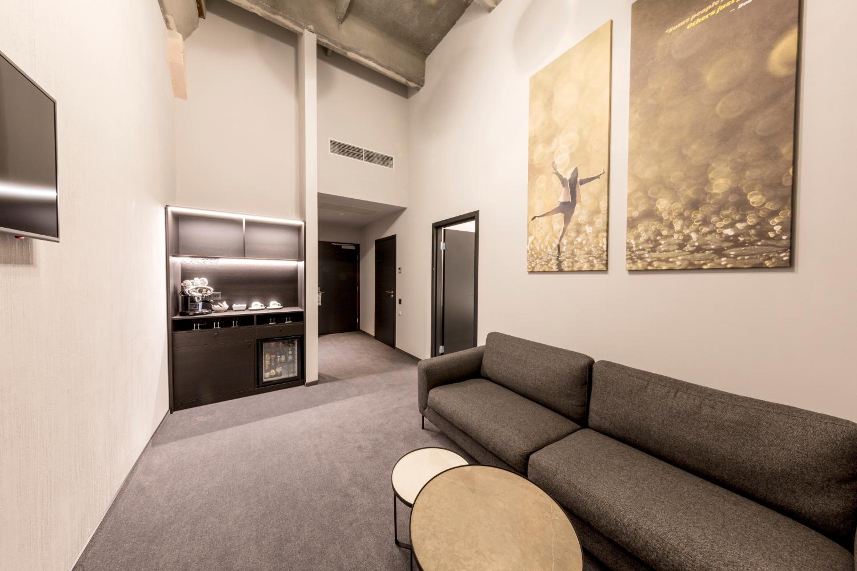 Loop Hotel Vilnius 30/50