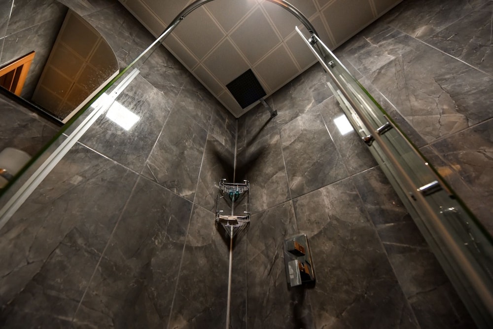 Serah Residence 32/50