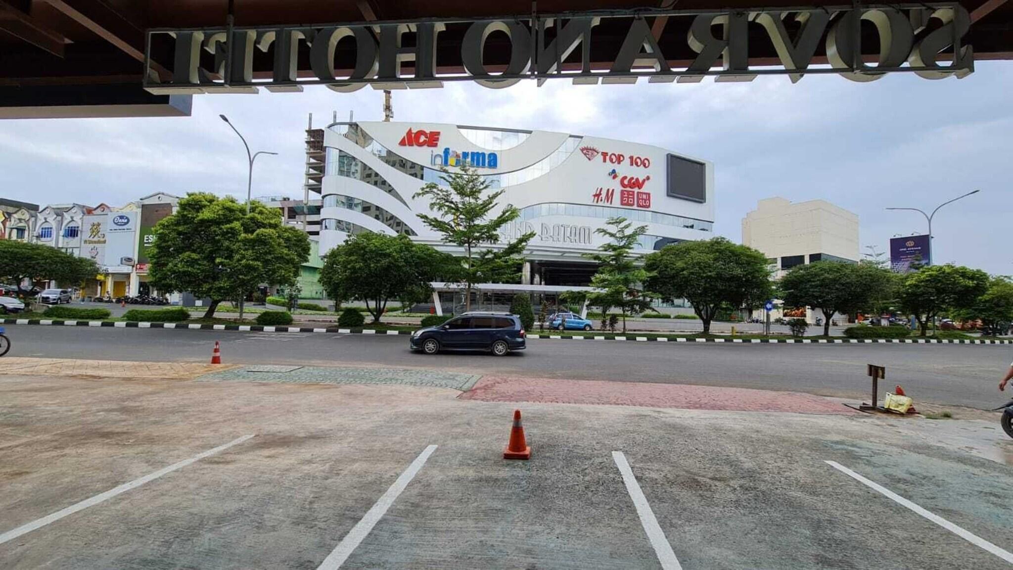 Sovrano Hotel Batam (ex Parkside Sovrano Hotel Batam) 18/19
