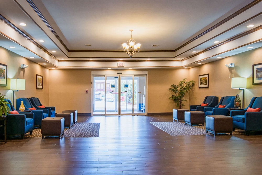 Comfort Inn Naugatuck-Shelton, CT 14/24