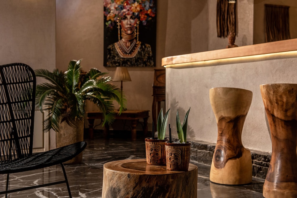 Indigo Inn Casa 7/40