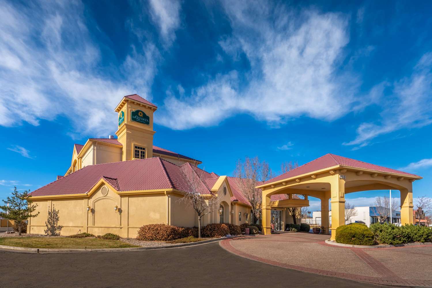 La Quinta Inn Suites Pueblo 41/48