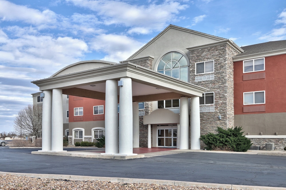 Holiday Inn Express Hotel And Suites Portales 4/70