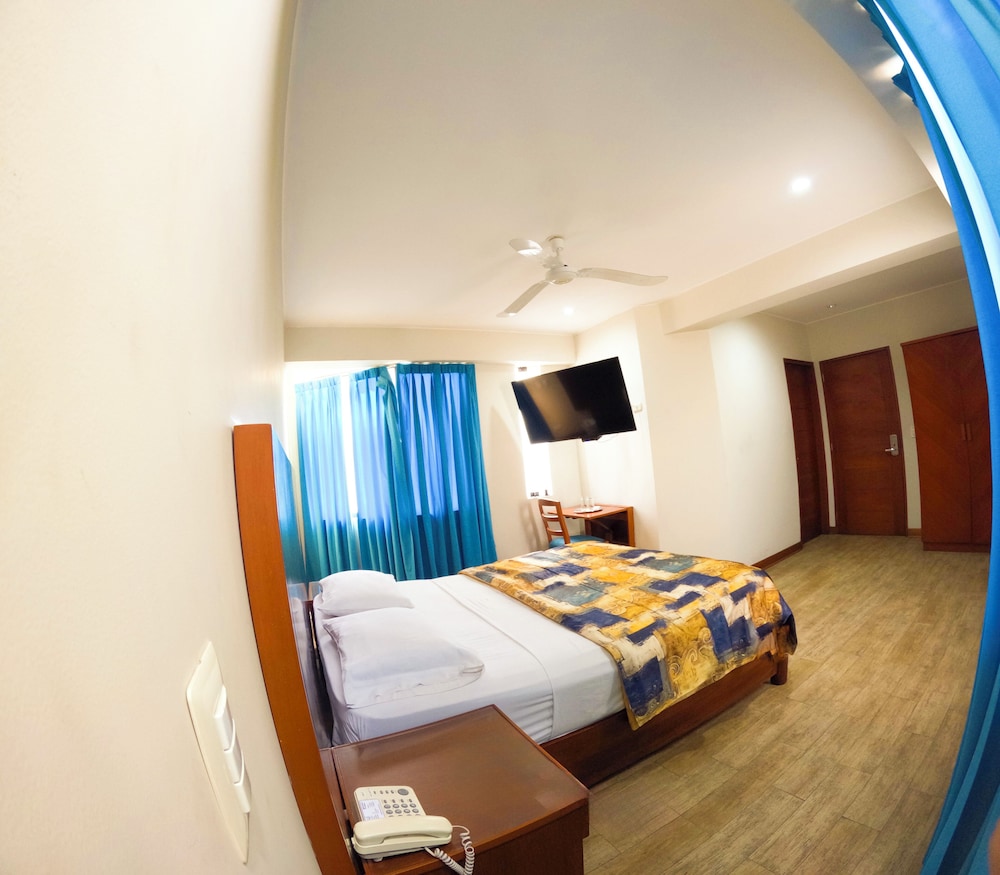 Hotel Esencia Suites 9/49