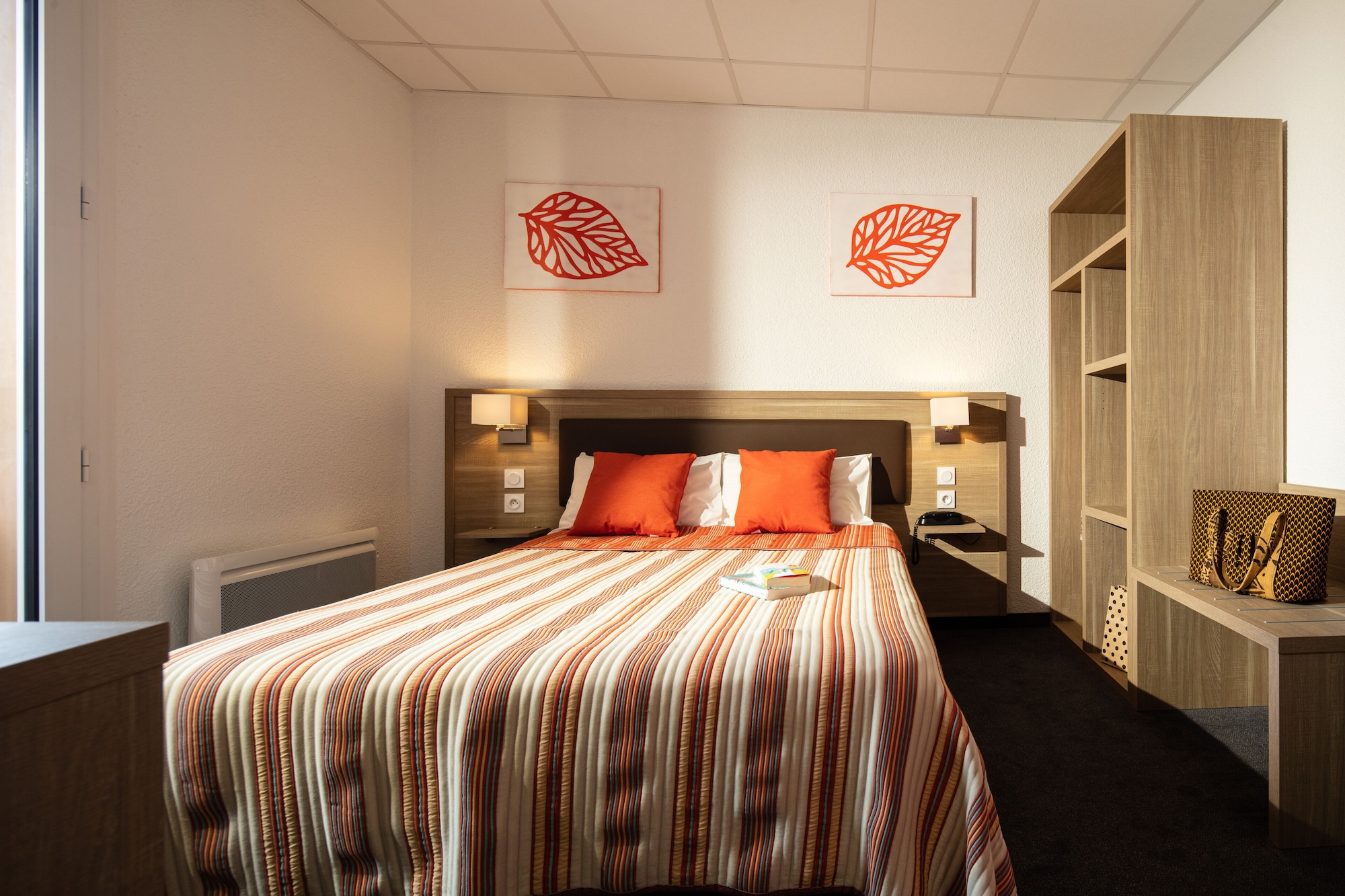 STANDARD, DOUBLE BED