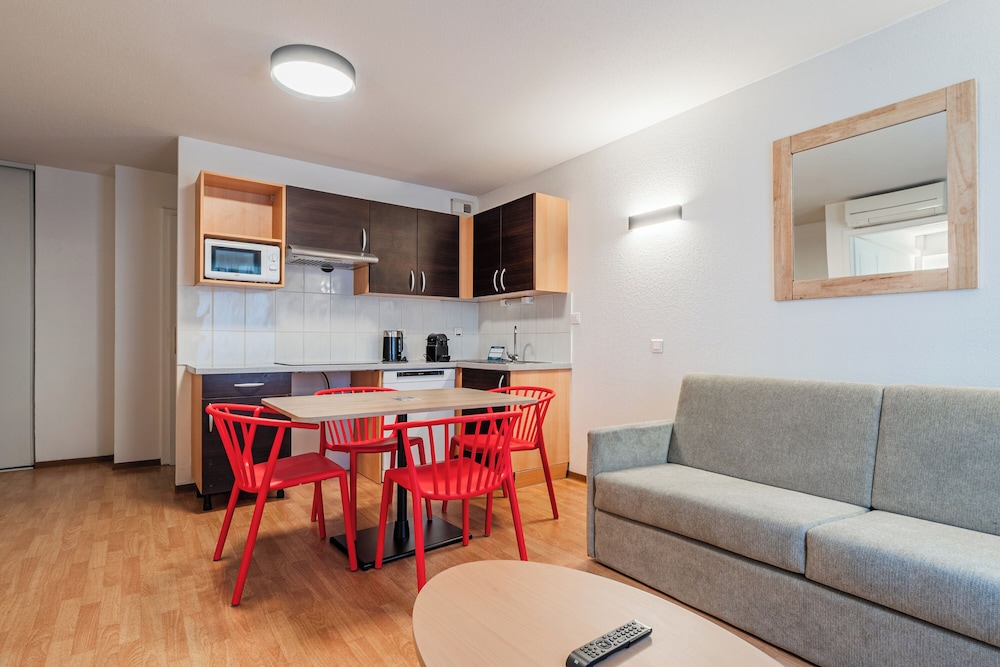 RESIDHOTEL MULHOUSE CENTRE 47/60