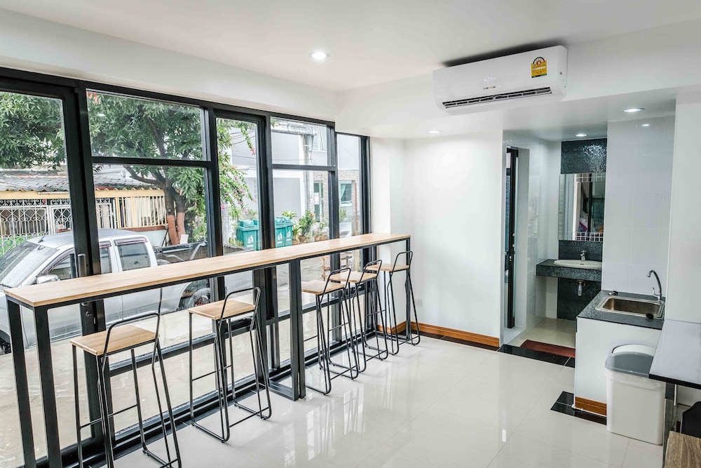 Don Muang Hotel 46/62