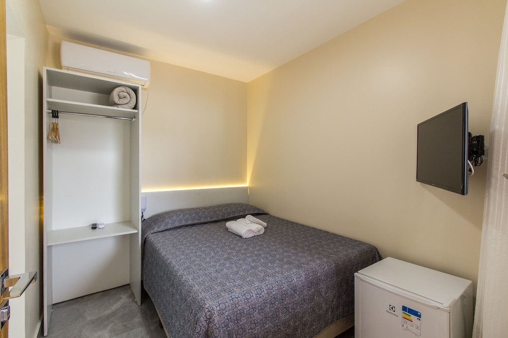STANDARD, TWIN BEDS