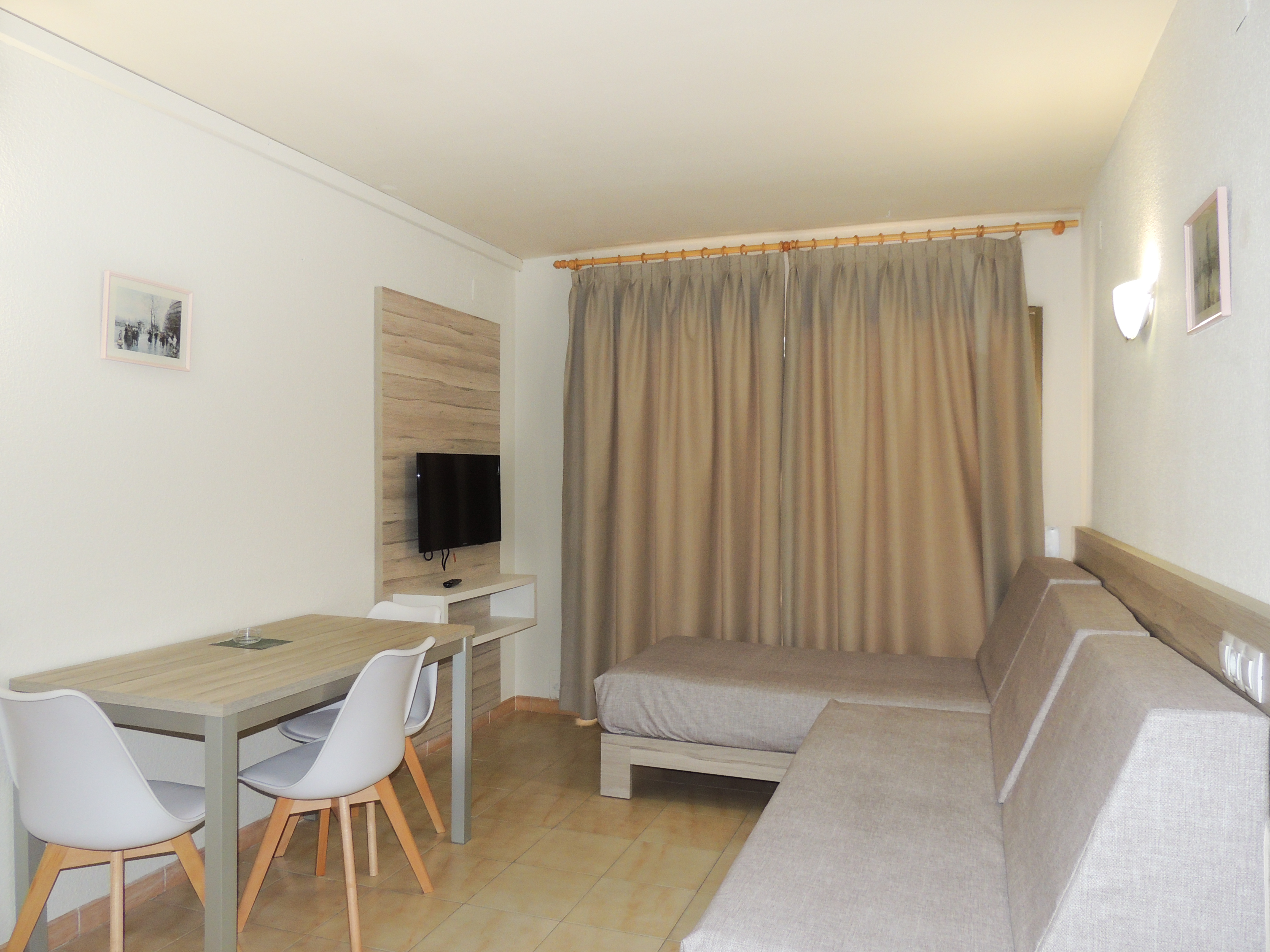 Apartamentos Turisticos Augustus 13/17