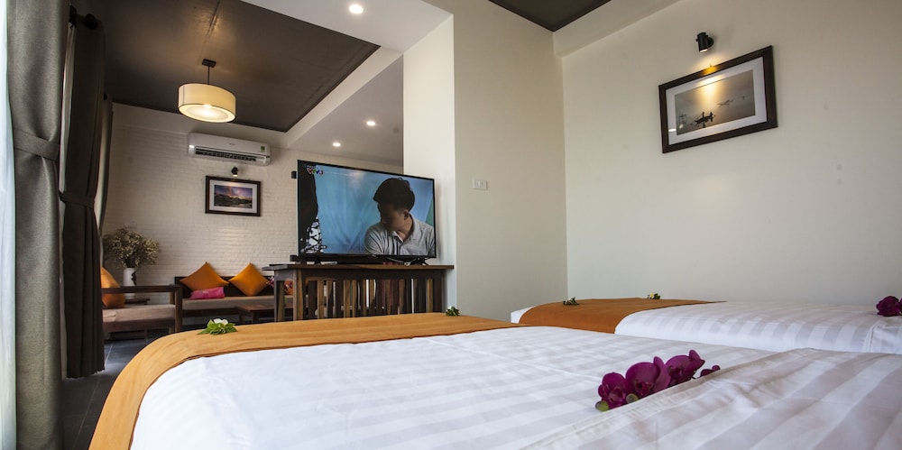 1 BEDROOM, DELUXE, APARTMENT, RIVER VIEW, BALCONY
