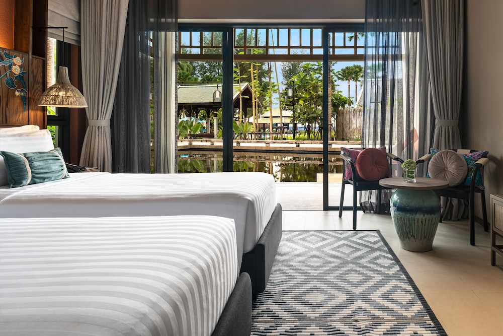 Grand Mercure Khao Lak Bangsak 11/49