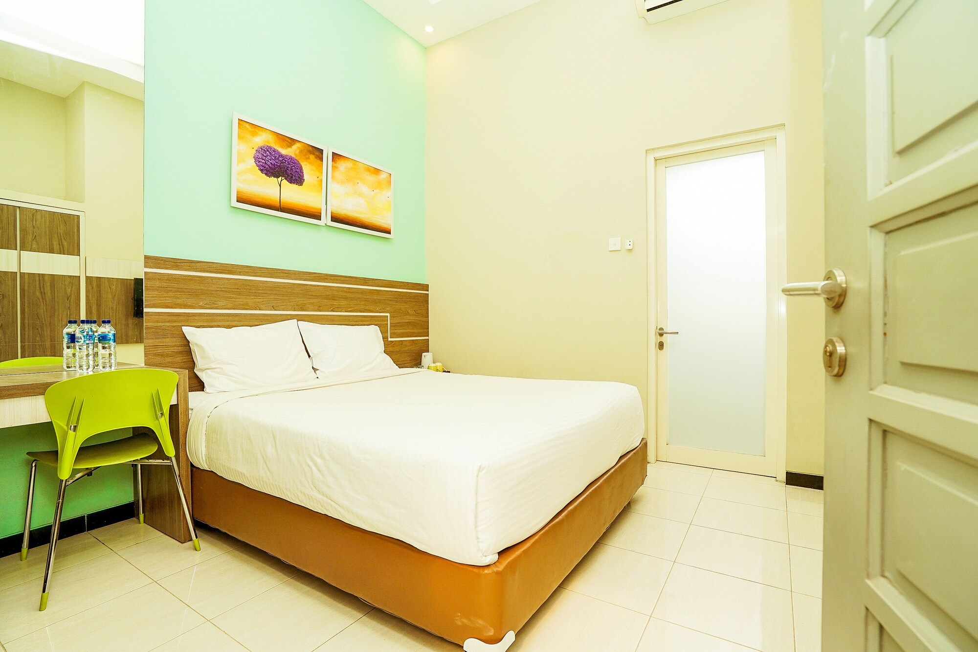 غرفة ديلوكس بسرير مزدوج، Ardhya Guest House 7/10