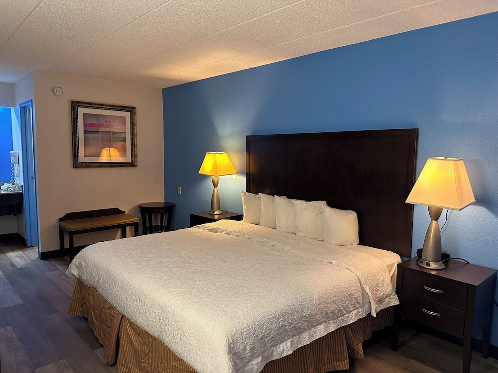 Red Roof Inn Flint - Bishop Airport 6/32
