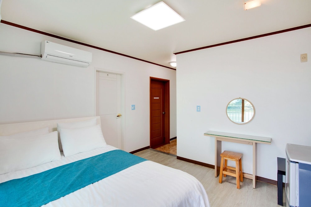 Jeju Le Mabin Pension 15/50