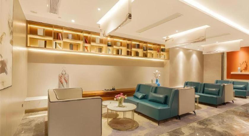 Borrman Hotel Liuzhou Guizhong Avenue Liugao 38/59
